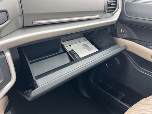 Certified 2024 Ford Expedition Max XLT image 20