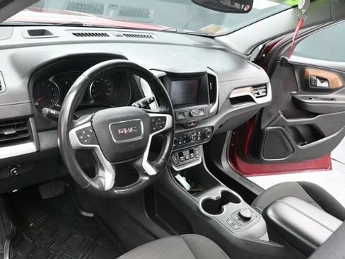 Used 2020 GMC Terrain SLE w/ Driver Convenience Package AWD/4WD image 22