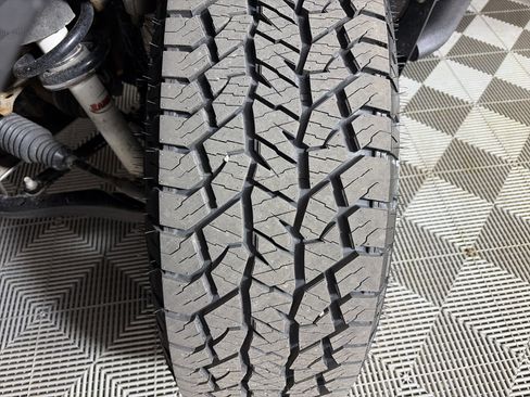 Used 2022 Chevrolet Silverado 1500 Custom Trail Boss w/ Safety Confidence Package AWD/4WD image 2