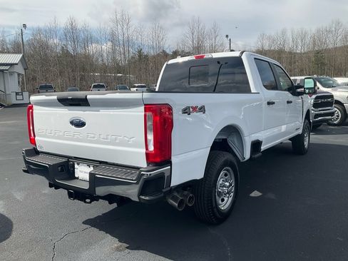 New 2026 Ford F250 XL AWD/4WD image 5