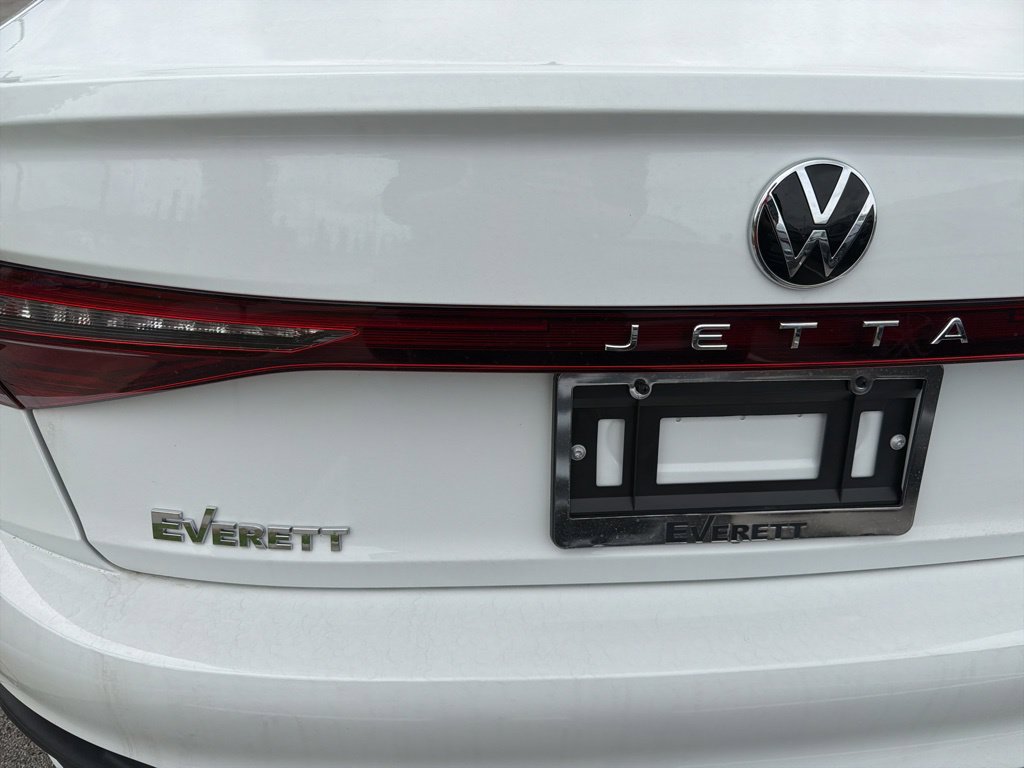 Certified 2026 Volkswagen Jetta Sport FWD image 32