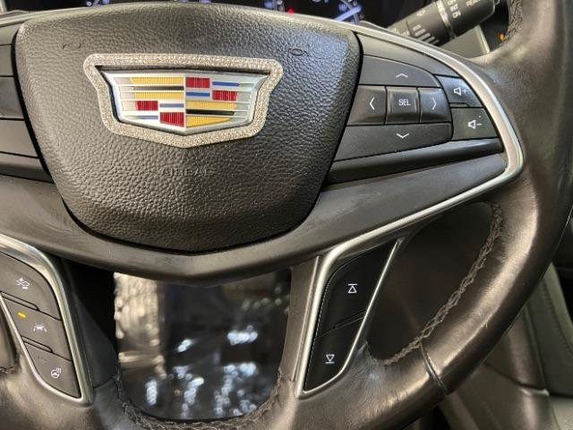 Used 2017 Cadillac XT5 Luxury w/ Driver Awareness Package FWD image 14