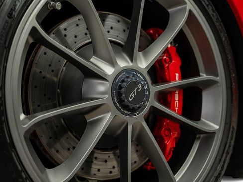 Used 2014 Porsche 911 GT3 RWD image 24