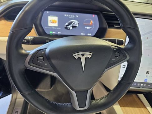 Used 2019 Tesla Model X AWD/4WD image 13