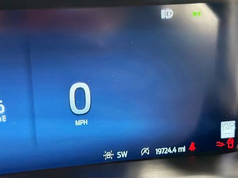 Used 2024 Ford F150 King Ranch w/ FX4 Off-Road Package image 13