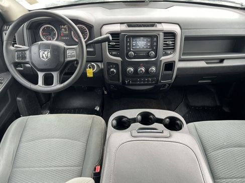 Used 2016 RAM 2500 Tradesman w/ Chrome Appearance Group AWD/4WD image 3
