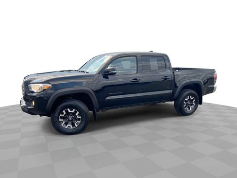 Used 2020 Toyota Tacoma TRD Off-Road w/ Blackout Package AWD/4WD image 1