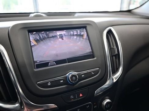 Certified 2024 Chevrolet Equinox LT FWD image 16