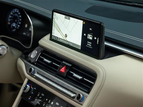 New 2026 Genesis G70 2.5T Prestige image 32