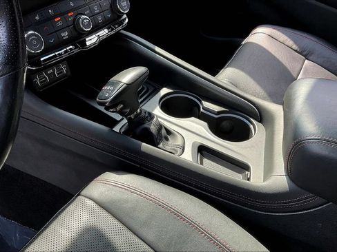 Used 2022 Dodge Durango R/T RWD image 17