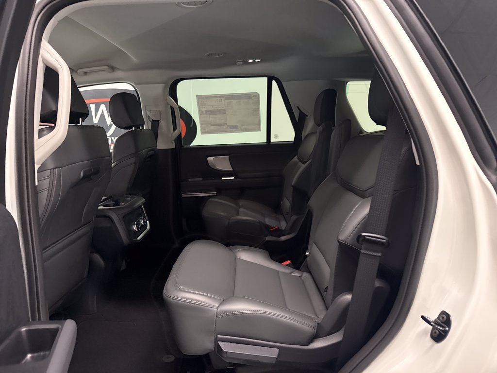 New 2026 Ford Expedition Active RWD image 13