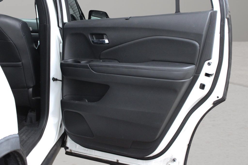 Used 2019 Honda Passport Elite image 29