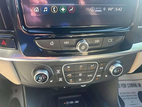 Used 2023 Chevrolet Traverse LT w/ LPO, Cargo Package AWD/4WD image 16