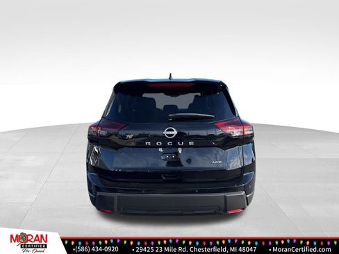 Used 2024 Nissan Rogue S image 4