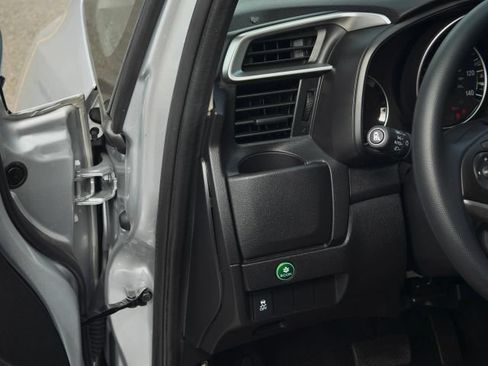 Used 2016 Honda Fit EX image 17