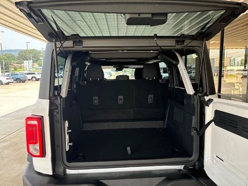 Certified 2025 Ford Bronco 4-Door AWD/4WD image 18