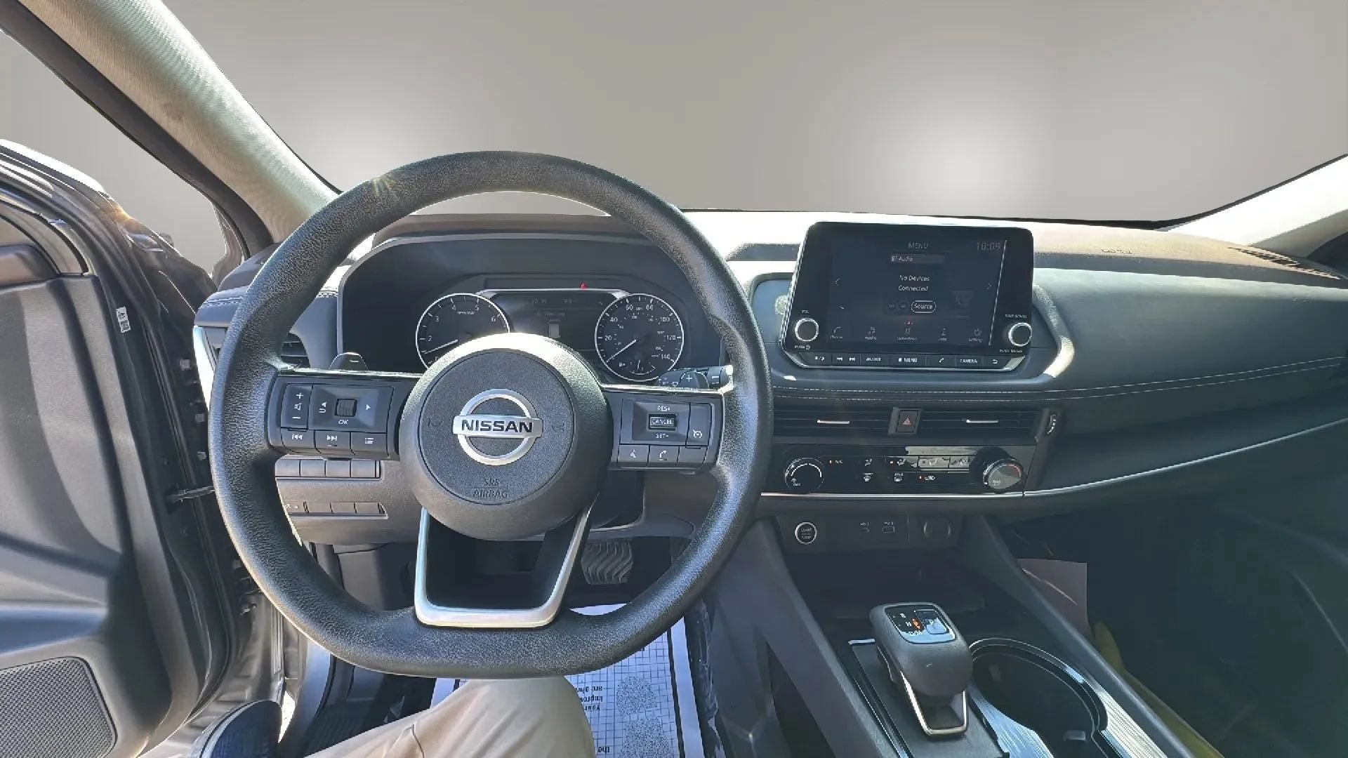 Used 2021 Nissan Rogue S FWD image 15