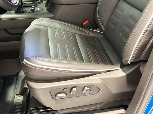 Used 2024 GMC Sierra 1500 AT4X image 20