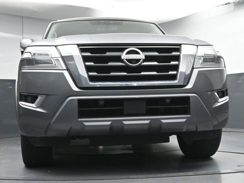 Used 2021 Nissan Armada SL w/ Captain's Chairs Package image 24