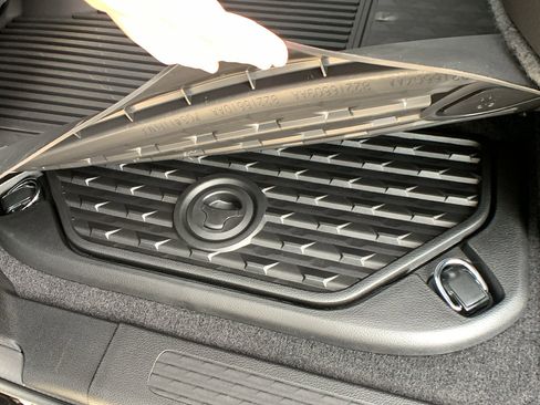 New 2026 RAM 1500 Laramie w/ Night Edition image 27