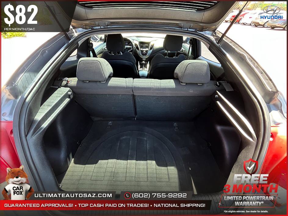 Used 2015 Hyundai Veloster FWD image 14