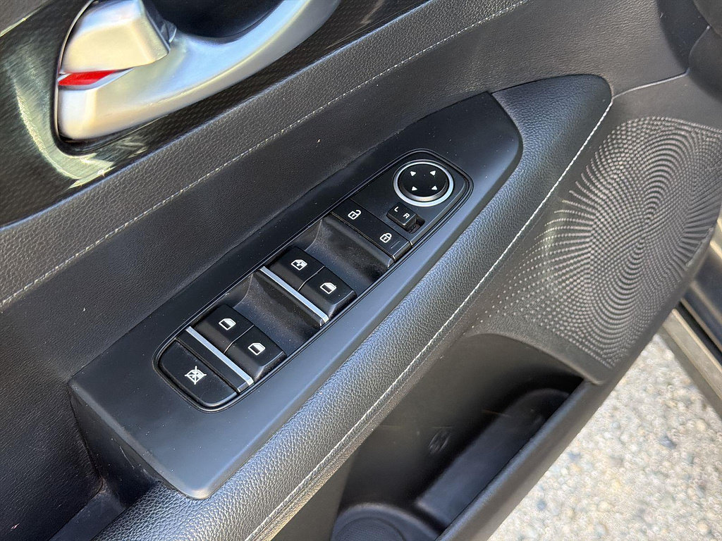 Used 2024 Kia Forte GT-Line w/ GT-Line Premium Package FWD image 23