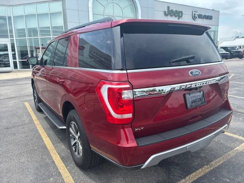 Used 2019 Ford Expedition XLT w/ Equipment Group 202A AWD/4WD image 6