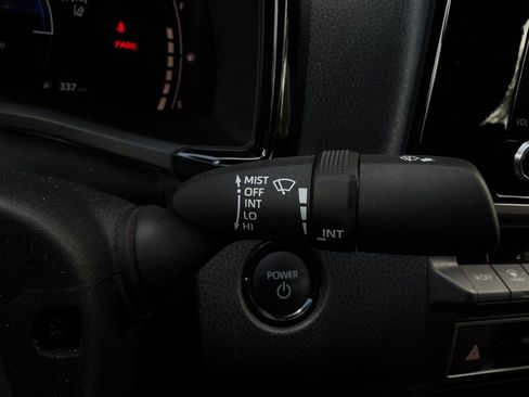 Used 2026 Toyota Camry SE FWD image 36