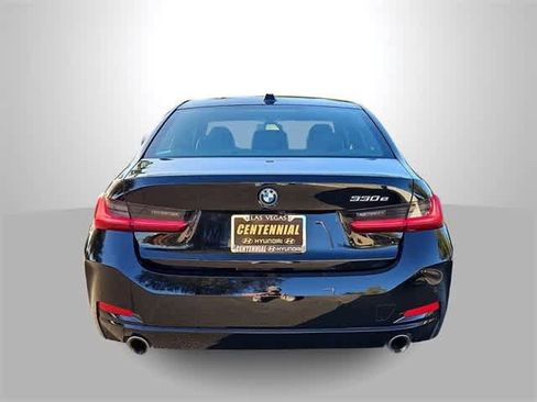 Used 2023 BMW 330e image 7