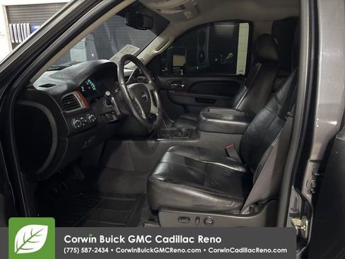 Used 2011 GMC Sierra 1500 SLT w/ SLT Convenience Package AWD/4WD image 11