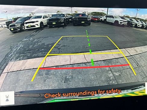 Used 2025 Toyota RAV4 XLE FWD image 21