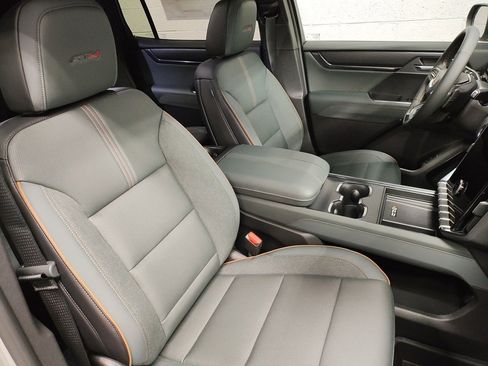 New 2026 GMC Acadia AT4 w/ LPO, Floor Liner Package image 10