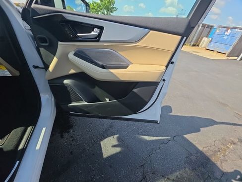 Certified 2026 Acura MDX FWD w/ Technology Package image 31