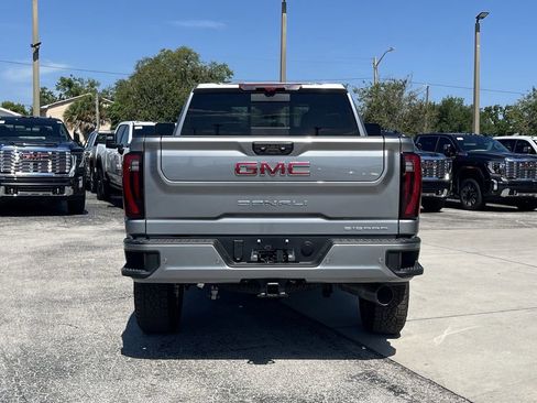 New 2026 GMC Sierra 3500 Denali w/ Technology Package AWD/4WD image 5