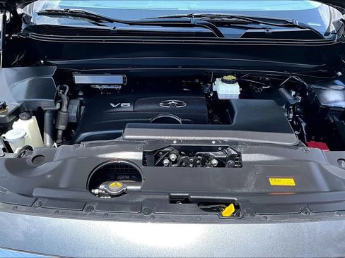 Used 2019 INFINITI QX60 Luxe w/ Essential Package FWD image 11