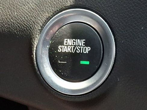 Used 2019 GMC Terrain Denali w/ Driver Alert Package II AWD/4WD image 24
