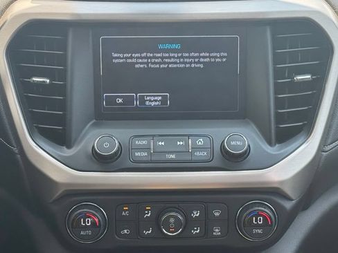 Used 2019 GMC Acadia Denali w/ Technology Package AWD/4WD image 13