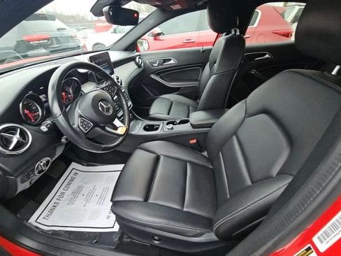 Used 2019 Mercedes-Benz GLA 250 4MATIC image 5