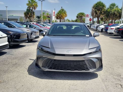 New 2026 Toyota Camry SE w/ Convenience Package FWD image 2