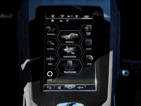 Used 2023 Lamborghini Huracan Tecnica image 57