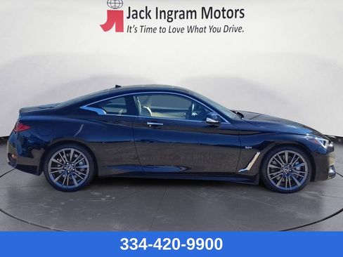 Used 2017 INFINITI Q60 3.0t Sport image 6