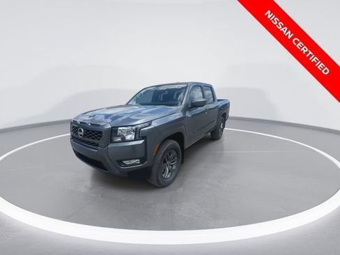 Certified 2025 Nissan Frontier SV w/ SV Convenience Package RWD image 4