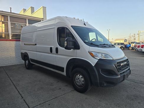 Used 2023 RAM ProMaster 3500 image 3