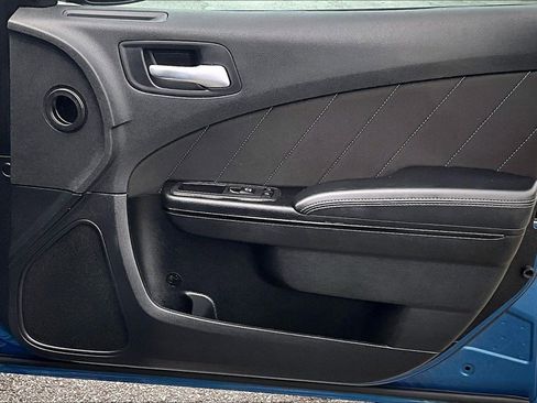 Used 2023 Dodge Charger R/T w/ Harman/Kardon Audio Group image 26