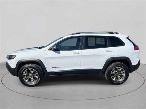 Used 2019 Jeep Cherokee Trailhawk w/ Cold Weather Group image 3