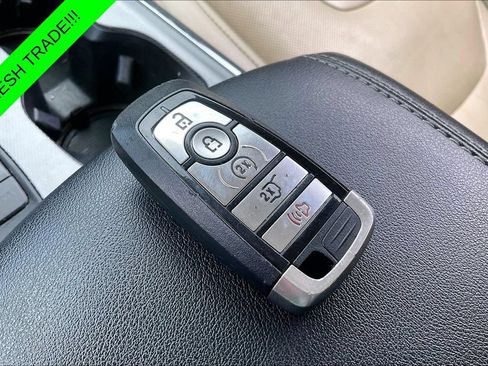 Used 2021 Ford Edge Titanium w/ Equipment Group 301A FWD image 32