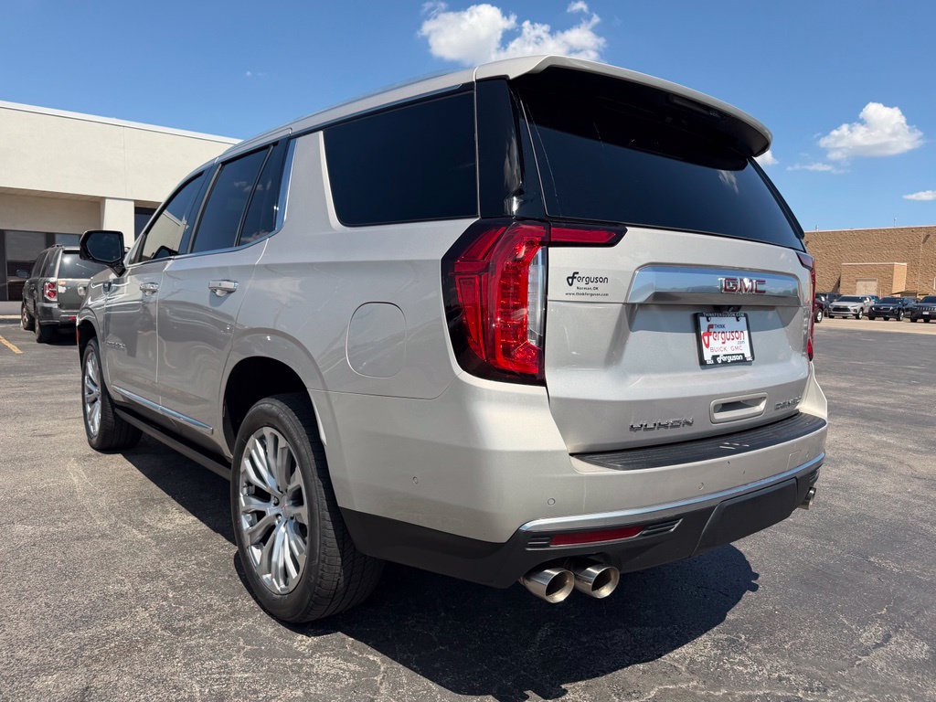 Used 2023 GMC Yukon Denali w/ Denali Reserve Package AWD/4WD image 10