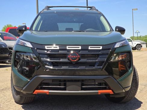 New 2026 Nissan Rogue SV w/ Rock Creek Premium Package AWD/4WD image 7