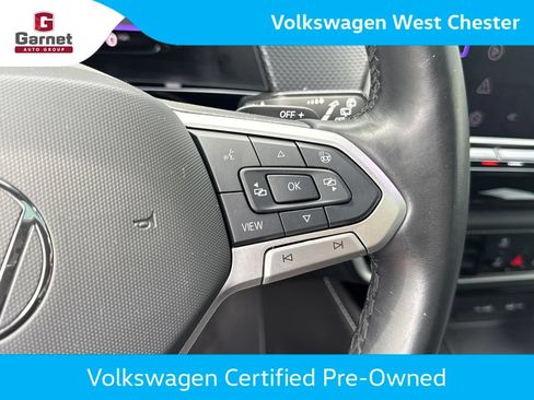 Certified 2024 Volkswagen Atlas Cross Sport SEL Premium R-Line AWD/4WD image 19