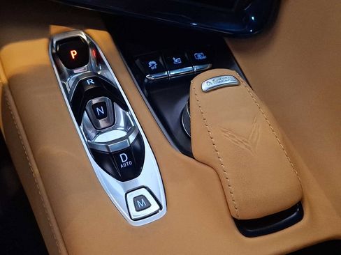 Used 2024 Chevrolet Corvette Stingray Premium Cpe w/ Z51 Performance Package image 14